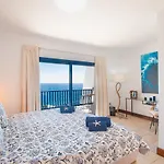 Frontline 26, Modern Coastal Design With Amazing Views Сasa de vacaciones *