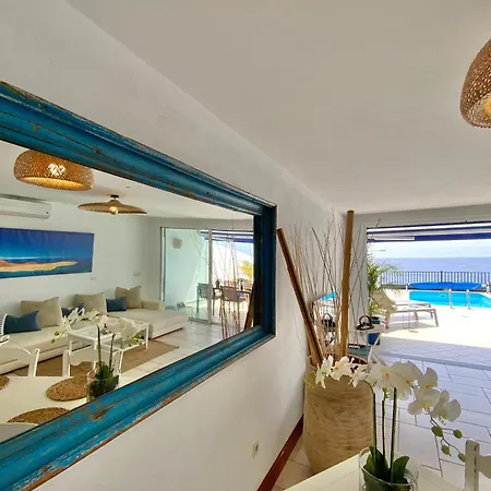 Feriehus Frontline 26, Modern Coastal Design With Amazing Views