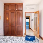Frontline 26, Modern Coastal Design With Amazing Views Сasa de vacaciones